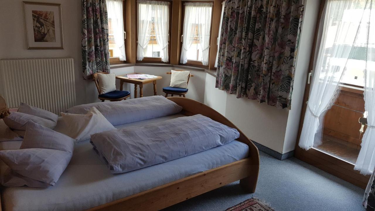 Gaestehaus Valentina 메이른호픈 외부 사진